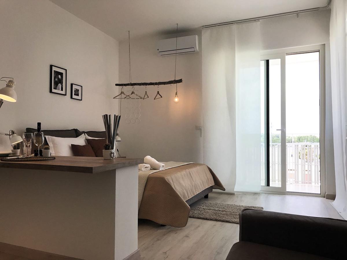 Viatorem Suites Torre dell'Orso Exterior photo