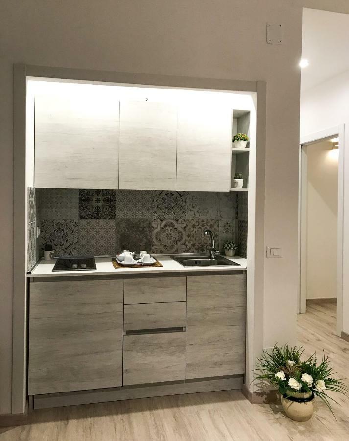 Viatorem Suites Torre dell'Orso Exterior photo